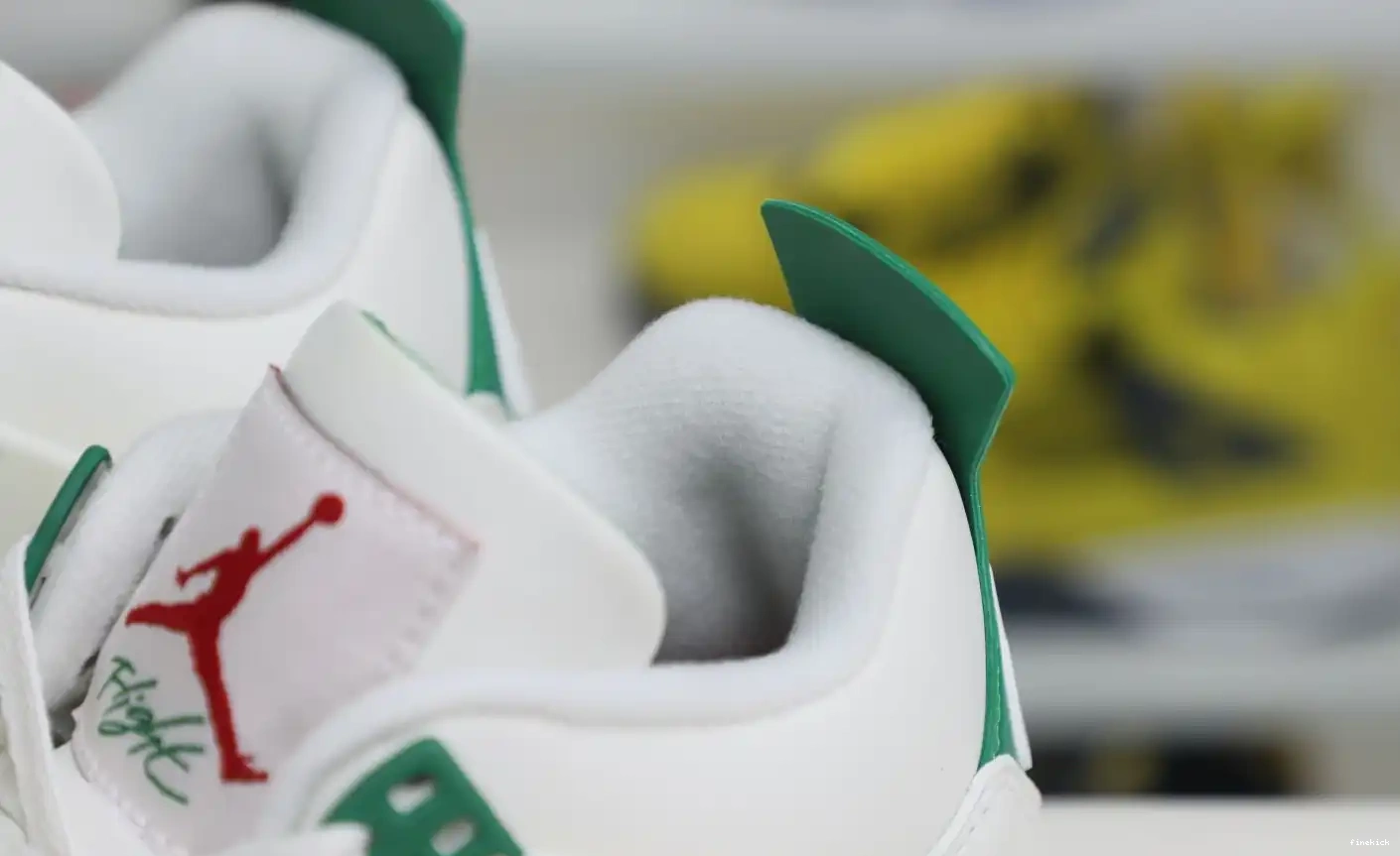 RETRO SB 4 NIKE JORDAN 'PINE AIR X GREEN' 0504